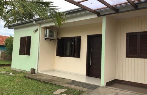 Tramandai House | Family-Friendly Retreat with Ocean View & Pet Amenities