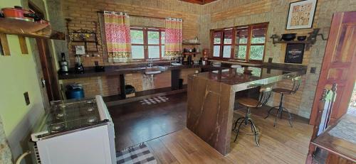 Itamonte House | Discover Itatiaia’s Mountain Retreat: Pet & Child Friendly