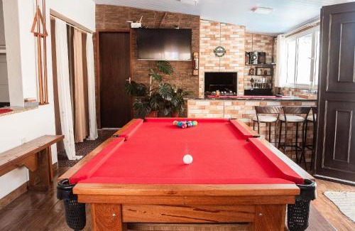 Campeche House | Relaxing Retreat at Praia do Campeche with Private Pool