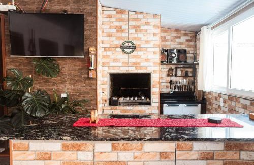 Campeche House | Relaxing Retreat at Praia do Campeche with Private Pool
