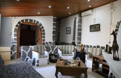 Loures House | Discover Refúgio Saloio: A Peaceful Retreat Near Lisbon