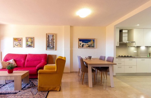 Altea la Vella Apartment | Scenic Sea Views at Altea and Albir with Spa & Breakfast