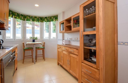 Torreblanca Apartment | Premier Apartment with Pool Steps from the Beach