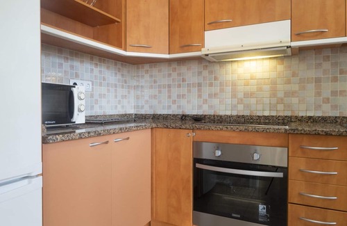 L'Escala House | Cozy Teranyina House with Private Pool for Families