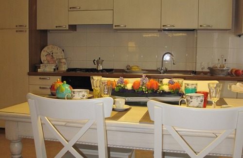 Verona City Centre Apartment | Elegant Apartment in Historic Verona with Spa & Pool Access