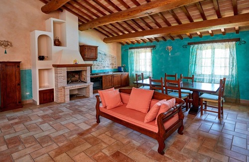 Uncinano Other | Discover Smeraldo Apartment in Umbria: Pet-Friendly Retreat