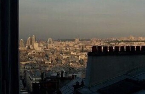 Montmartre Apartment | Elegant Apartment with Breathtaking Views of Sacré Coeur
