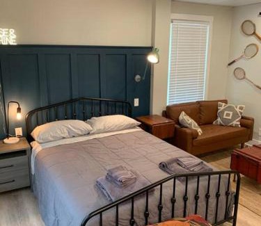 Mount Washington Apartment | Stylish Studio Near Town - Pet Friendly & Rated 9.5/10