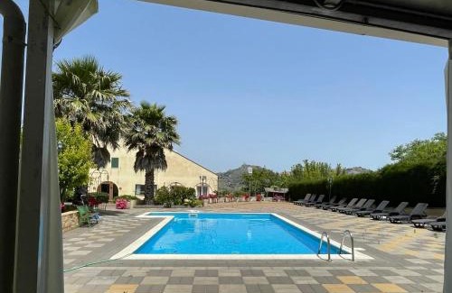 Pergusa House | Elegant Villa in Enna with Private Pool & Pet-Friendly Amenities