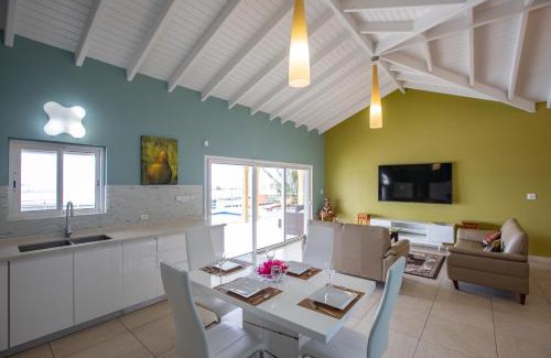 Maho Villa | Luxury Reflection Y Villa with Pool & Family-Friendly Perks