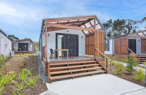 Hawks Nest Resort | Cozy Reflections Jimmys Beach - Family-Friendly Holiday Park