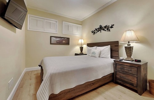 Indian Rocks Beach Condo | Oceanfront Retreat at Reflections on the Gulf by VTrips II
