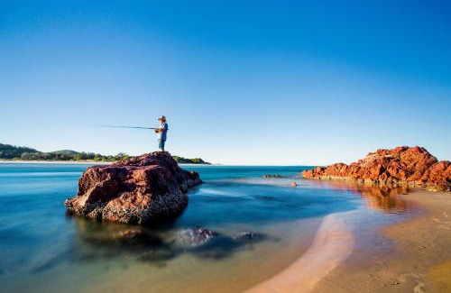 Red Rock Resort | Beachfront Retreat at Reflections Red Rock Holiday Park