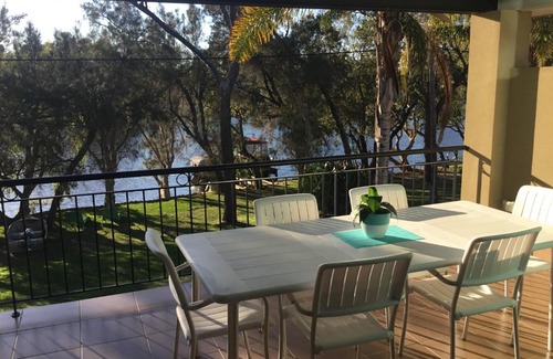 South Yunderup Apartment | Riverside Retreat: Top Floor Apartment with Family Amenities