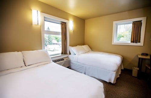 Saskatoon Downtown Hotel | Welcoming Refresh Inn & Suites: Rated 8.4 with Key Amenities
