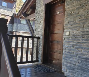 Incles Apartment | Explore Refugi d'Inclès: Cozy Stay for Families & Pets
