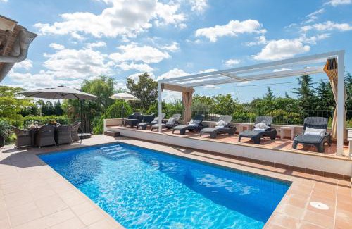 Lloseta Villa | Beautiful Refugi De Les Aguiles: Oceanfront Family Retreat