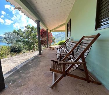 Capitolio House | Exclusive Lake View Retreat at Rancho Mirante Pôr do Sol