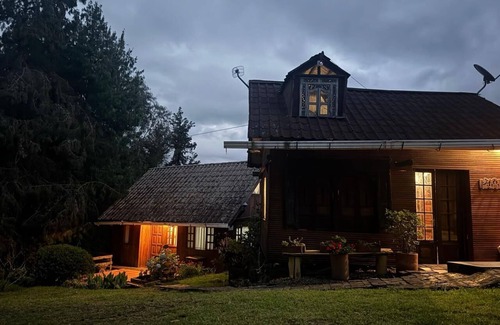 Subachoque Cabin | Refugio Casa de pino, a magical place to connect with nature!