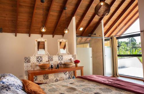 Jabaquara Ski Chalet | Beachfront Refugio da Praia: Family & Pet-Friendly Escape