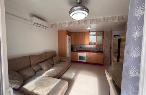 Puerto de Mazarron Apartment | Oceanfront Oasis: Refugio de Paco with Pool & Pet-Friendly