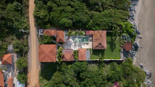 Zihuatanejo de Azueta House | Oceanfront Retreat at Refugio de Piedra - Troncones