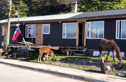 Puerto Williams House | Pet-Friendly Refugio Jemmy Button with Welcoming Amenities