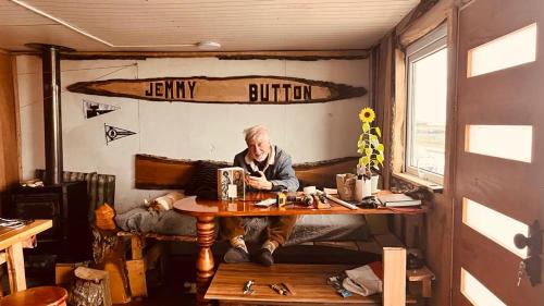 Puerto Williams House | Pet-Friendly Refugio Jemmy Button with Welcoming Amenities
