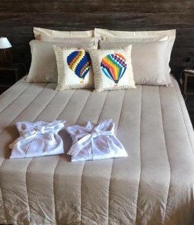 Torres House | Exceptional Refugio Monte Itapeva with Hot Tub & Family Amenities