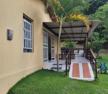 Bananeiras House | Refugio na Serra 2: Guest Rated 9/10 with Pool & Pets Welcome