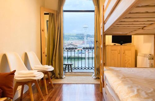 Basurto-Zorroza Apartment | Cozy Refugio Noruego: Pet Friendly with Oceanfront Views