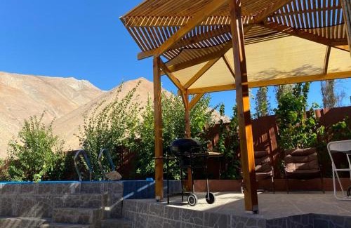 Pisco Elqui House | Refugio Renacer: Pet-Friendly Haven with Pool & High Ratings