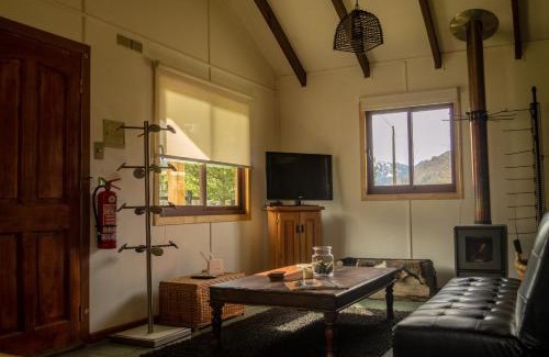 Malalcahuello House | Welcoming Refugio Simple Sur for Family Getaways