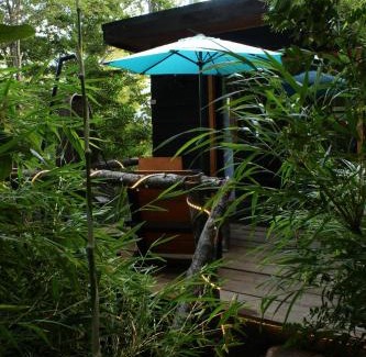 Conaripe Ski Chalet | Nature Escapes at Refugios de bosque en Coñaripe