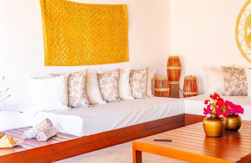 Parajuru House | Relax at Refugios Parajuru - Villa Palmeira with Ocean View