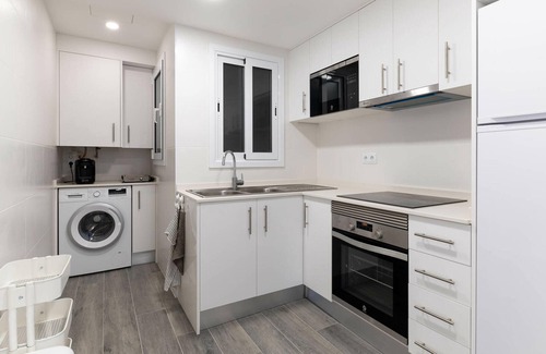 Torredembarra Apartment | Spacious 3-Bedroom Apartment in Torredembarra for Families