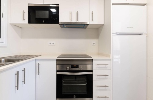 Torredembarra Apartment | Spacious 3-Bedroom Apartment in Torredembarra for Families