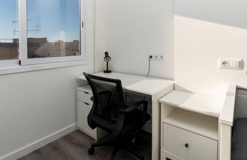 Torredembarra Apartment | Spacious 3-Bedroom Apartment in Torredembarra for Families