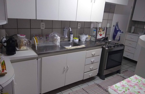 Boa Viagem Apartment | Cozy Refurbished Apartment Steps from Boa Viagem Beach