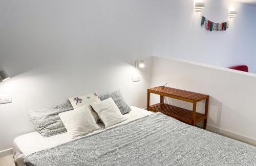 Arenas del Mar Apartment | Refurbished Loft at Seaside Sunrise, Magic Location
