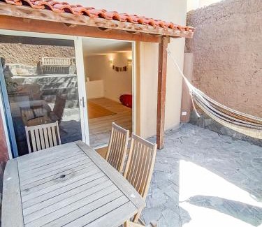 Arenas del Mar Apartment | Refurbished Loft at Seaside Sunrise, Magic Location