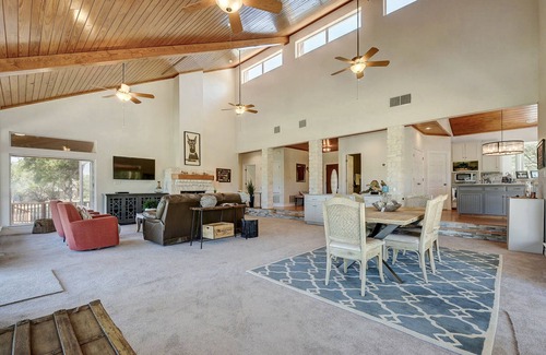 Spicewood House | Beautiful Riverfront Retreat with Cabins & Private Dock