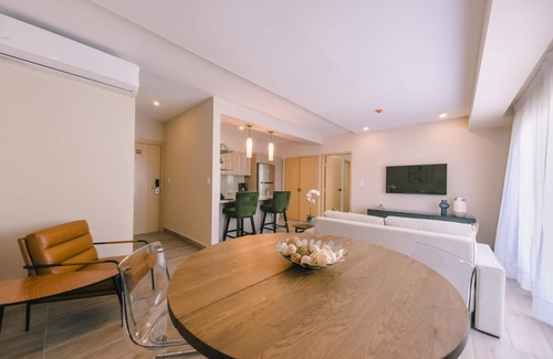 Downtown Santo Domingo Apartment | Regatta Living II: Breakfast Included & Pet Friendly Retreat