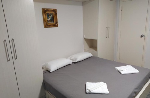 Adelaide Central Business District Apartment | Comfortable Regency Apartments in Adelaide with Kitchen Access