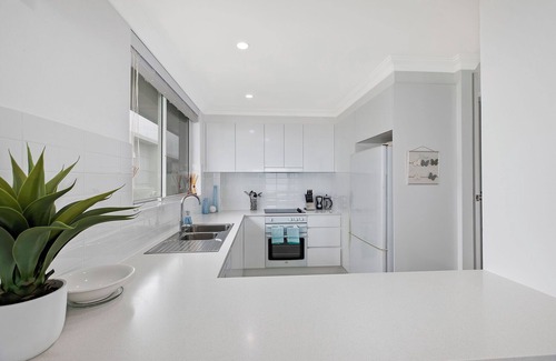 The Entrance North Apartment | Oceanfront Apartment at Regency Court with Pool & Views