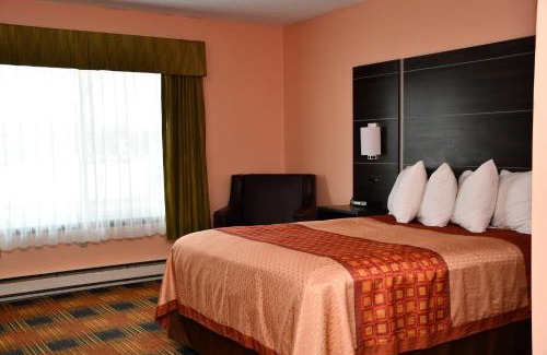 Faribault Hotel | Comfortable Regency Inn & Suites Faribault for Families