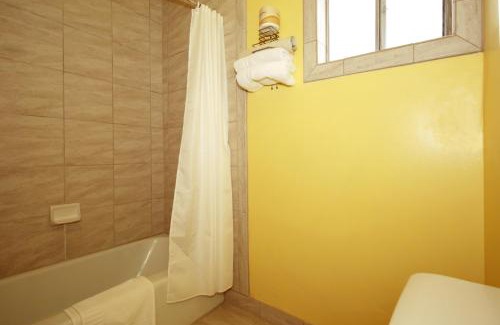 Winnemucca Hotel | Budget-Friendly Regency Inn with Child-Friendly Amenities