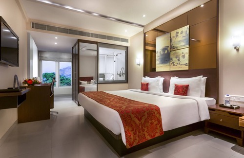Vellore Hotel | Inviting Regency Sameera Vellore by GRT Hotels Awaits You