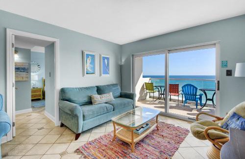 Pensacola Beach House | Regency Towers 702 West - Family-Friendly Escape with Pool