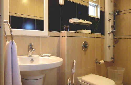 Tuticorin Hotel | Discover Regency Tuticorin: Family-Friendly Comfort Awaiting